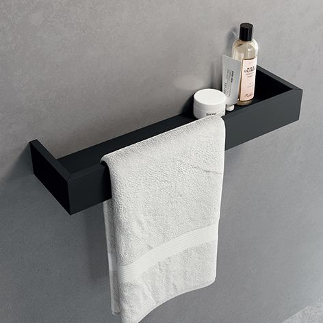 Sofisticação e design: Novellini apresenta linha inédita de acessórios para o banheiro